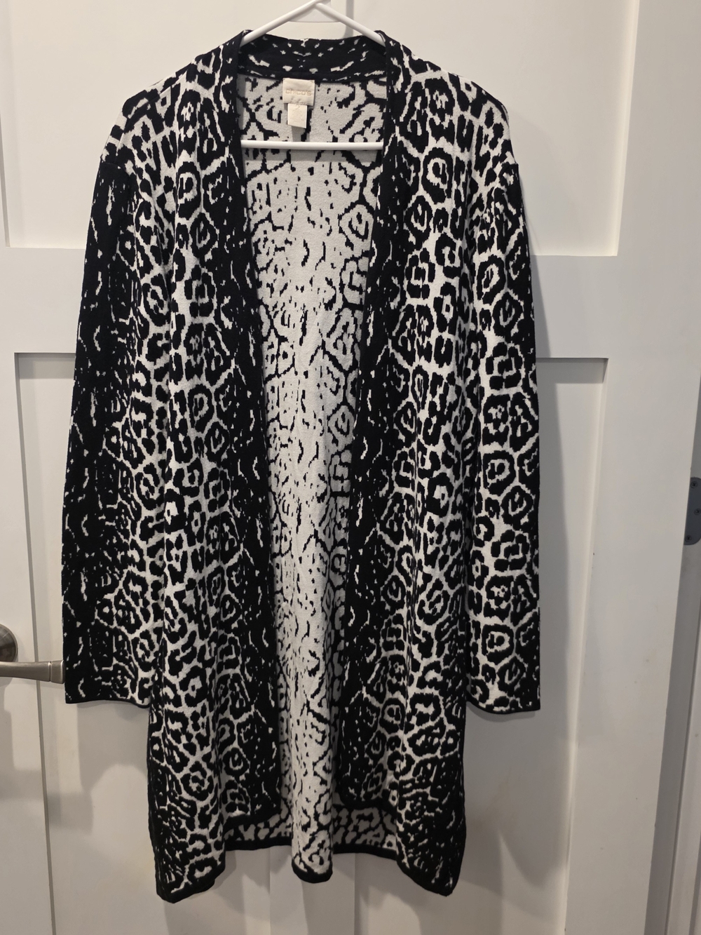 CHICO’S 2 L Black White Boho Women's ANIMAL PRINT Open CARDIGAN SWEATER Duster